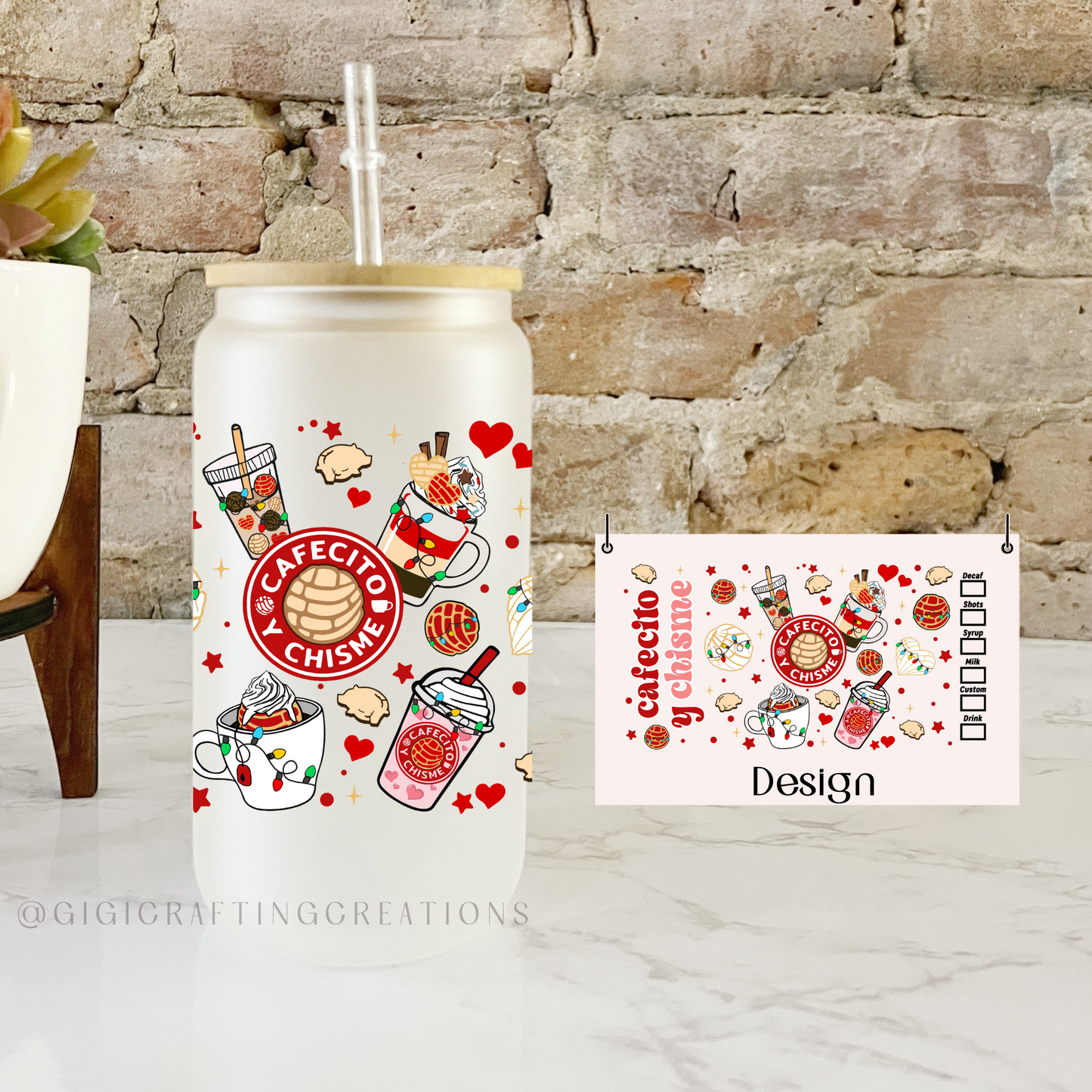 Cafecito y Chisme Navidad - 16oz Glass Cup Boss Babe