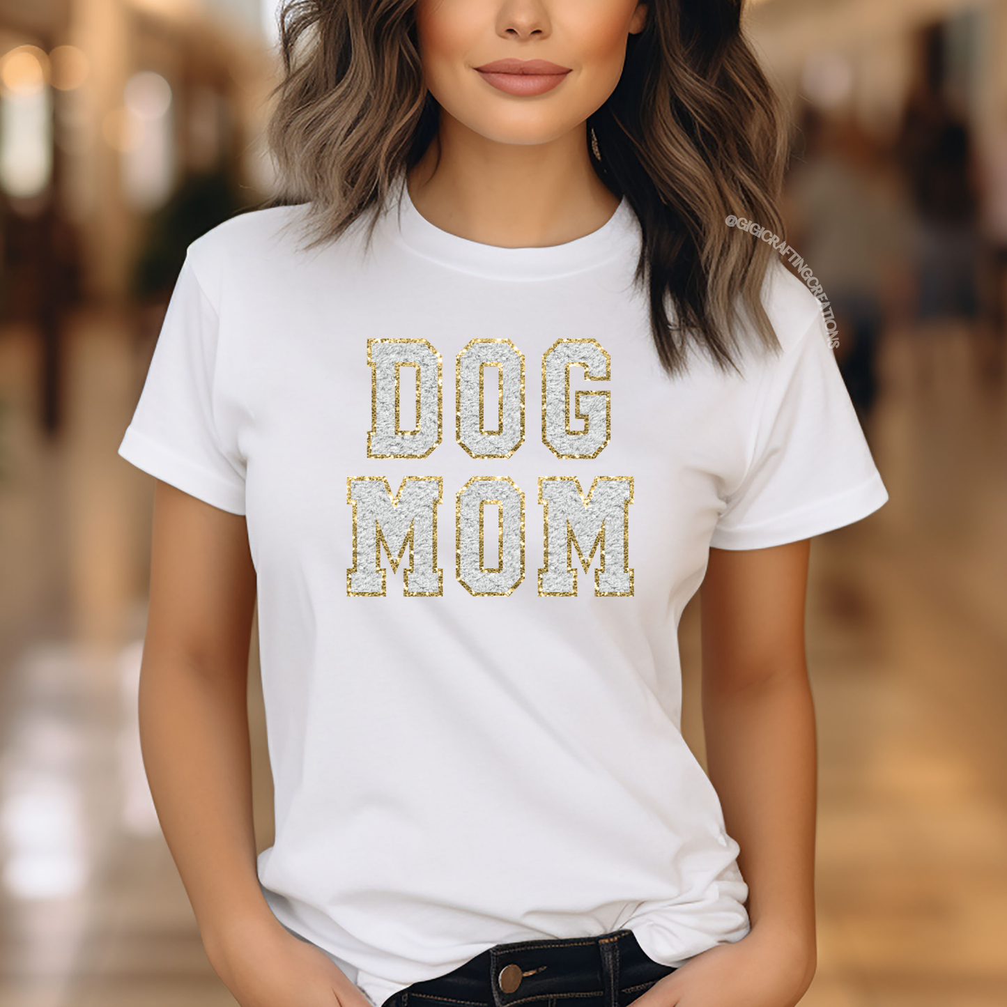 Dog Mom Relaxed Unisex Tee