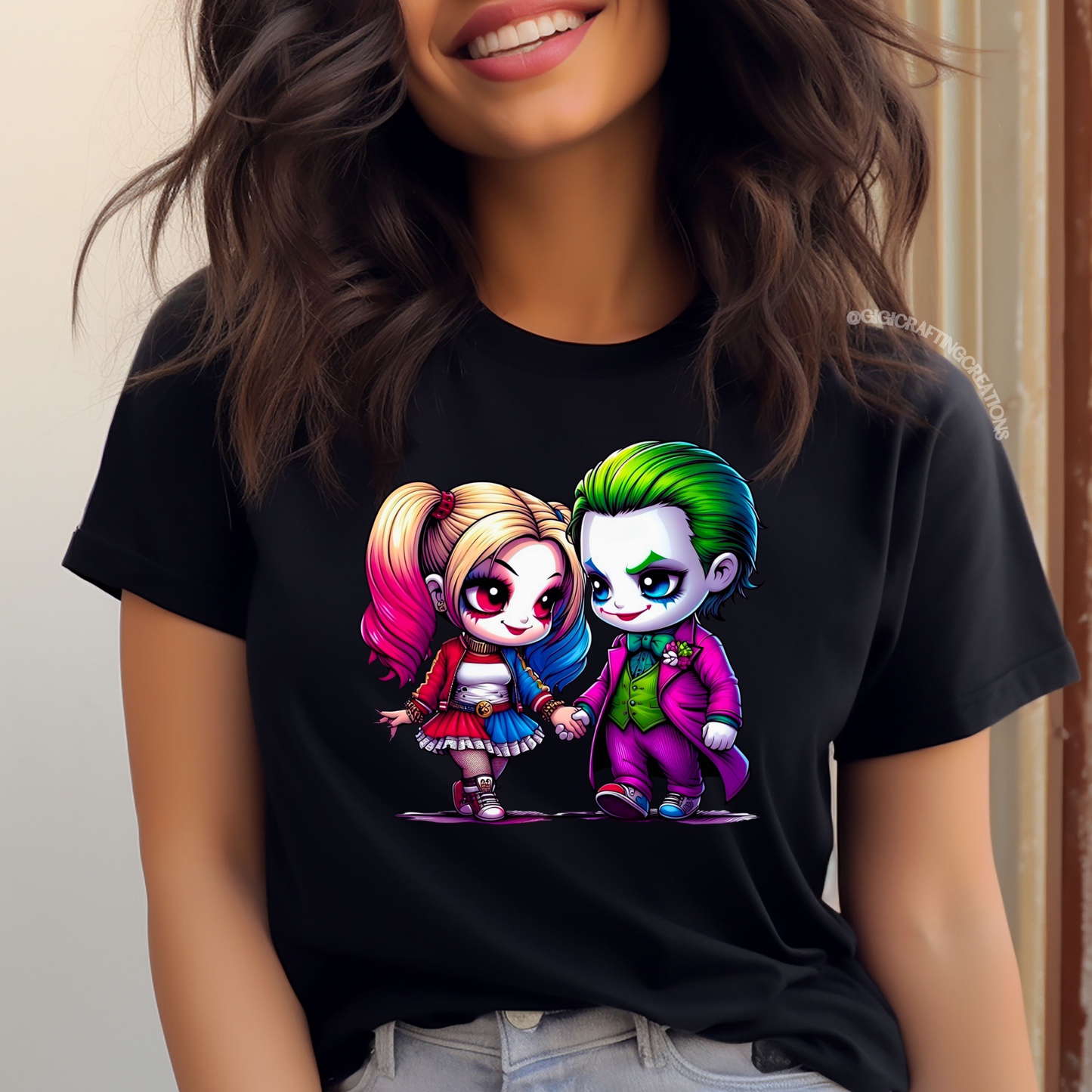 Harley & Joker Holding Hands Relaxed Unisex Tee