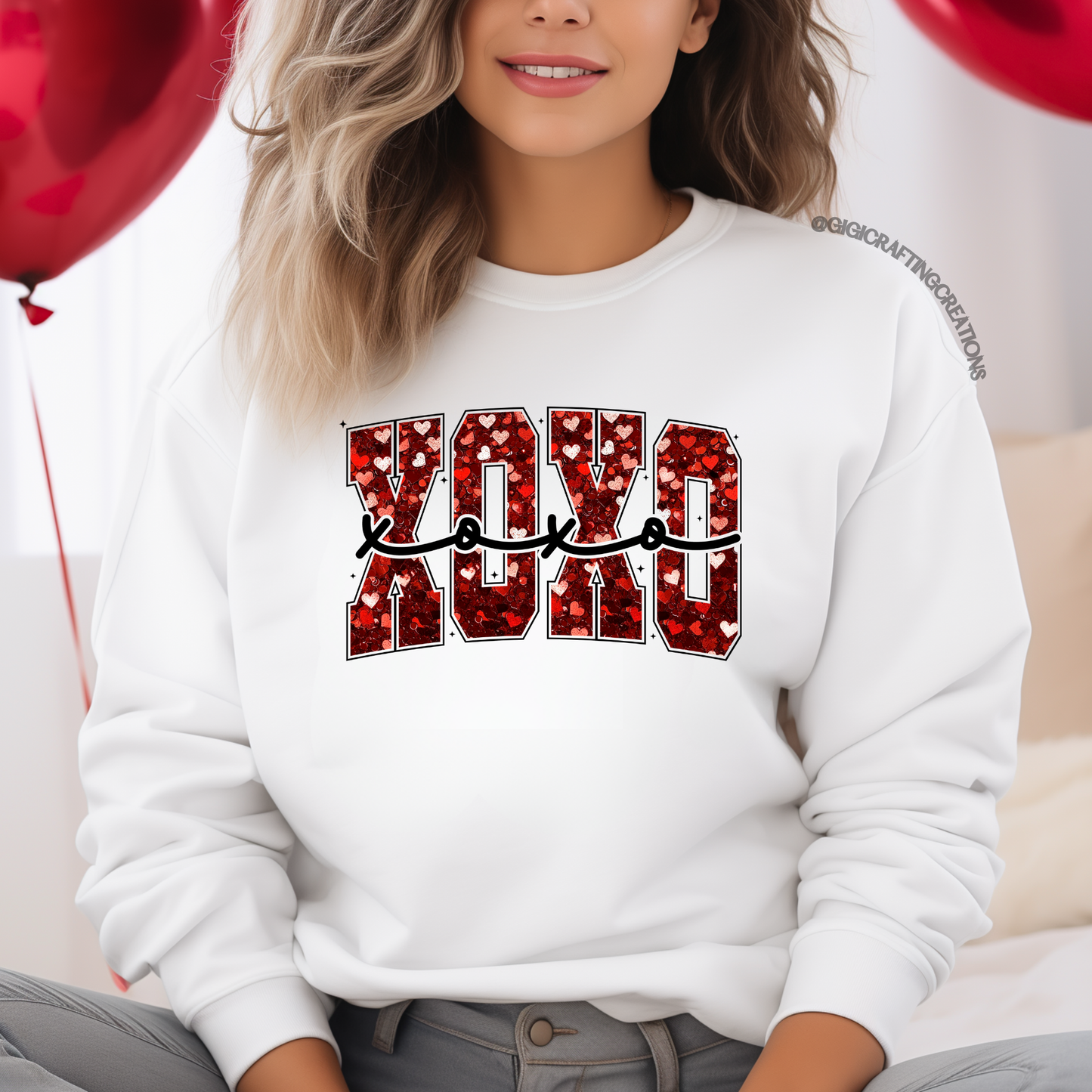 Xoxo Hearts Crewneck